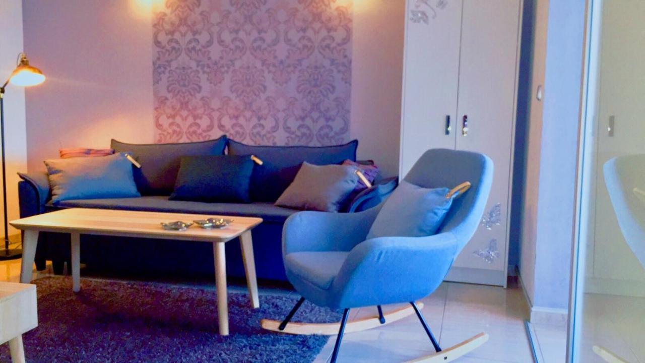 Villa Maris- Beachfront Villa With Exclusive Pool Подстрана Екстериор снимка